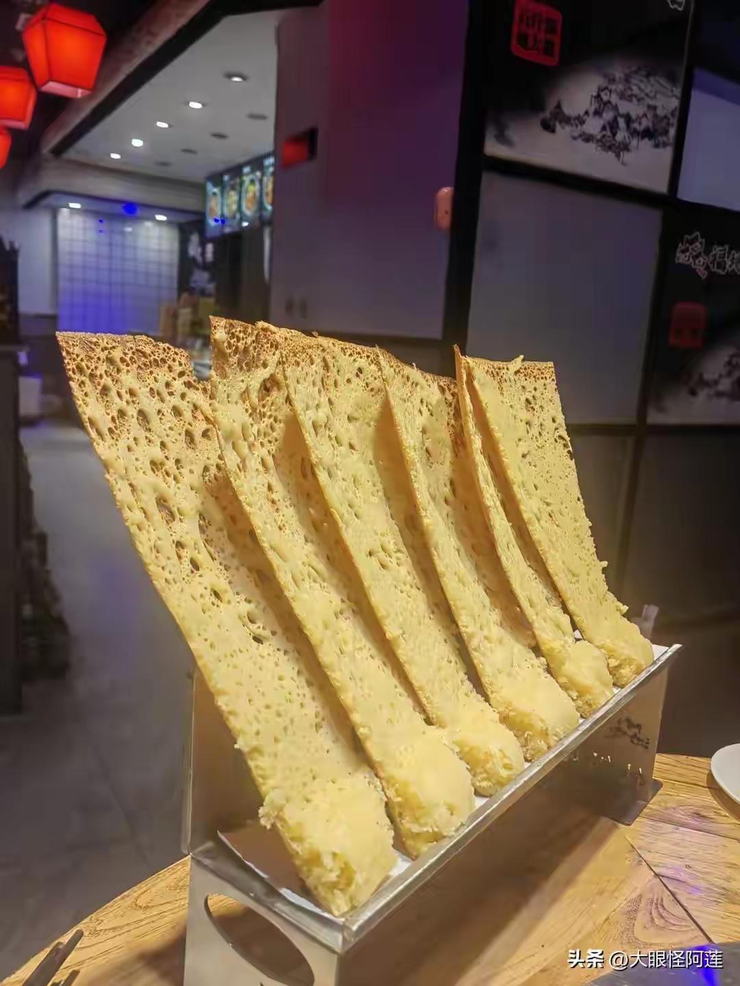 那些远去的日子12
平时我爱吃的饭菜

上篇写了平时我们家主食就是大饼子和高米粥