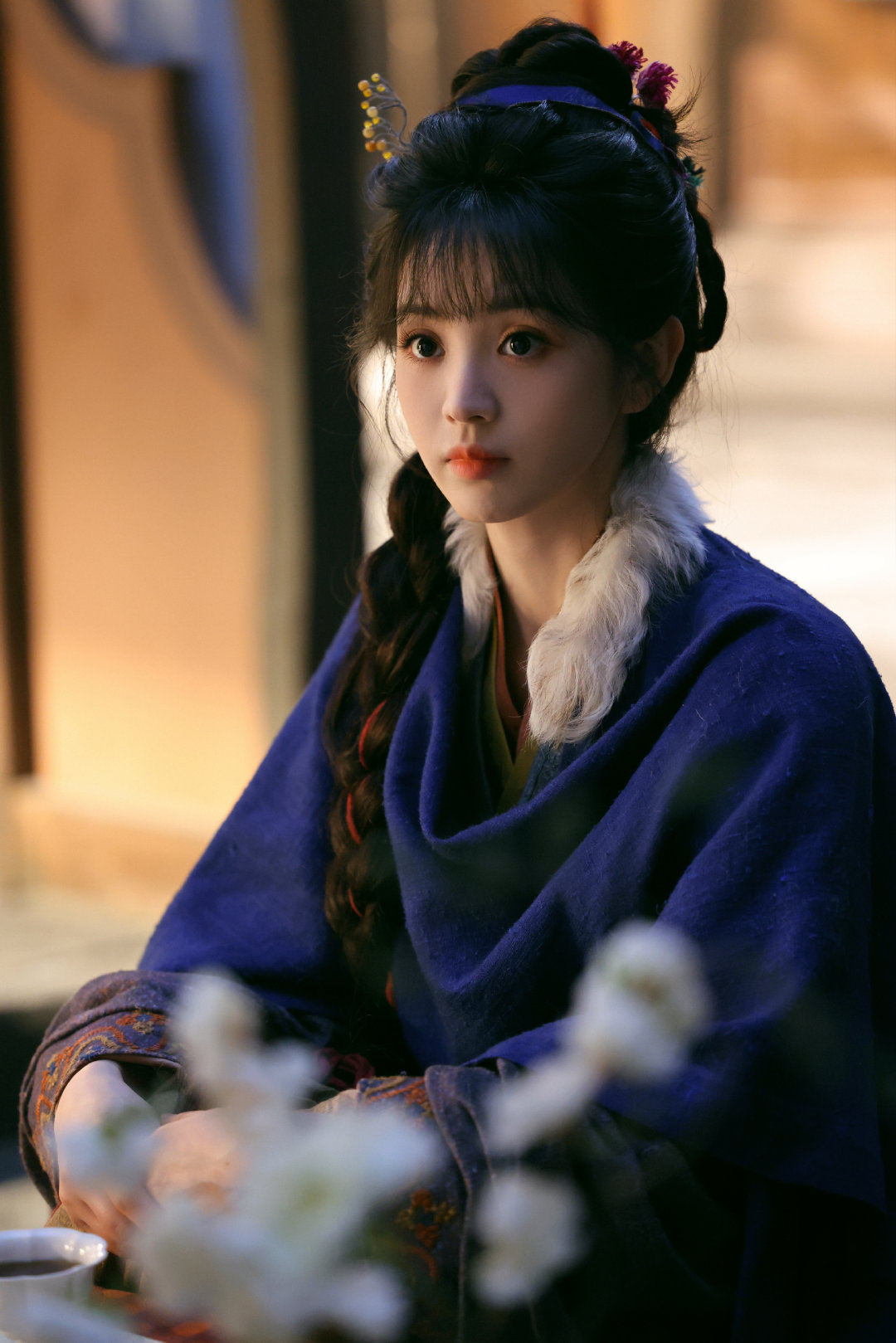 谢征樊长玉眼神对比  谢征樊长玉眼神对比 樊长玉还在前面跪求县令开恩，生怕别人会