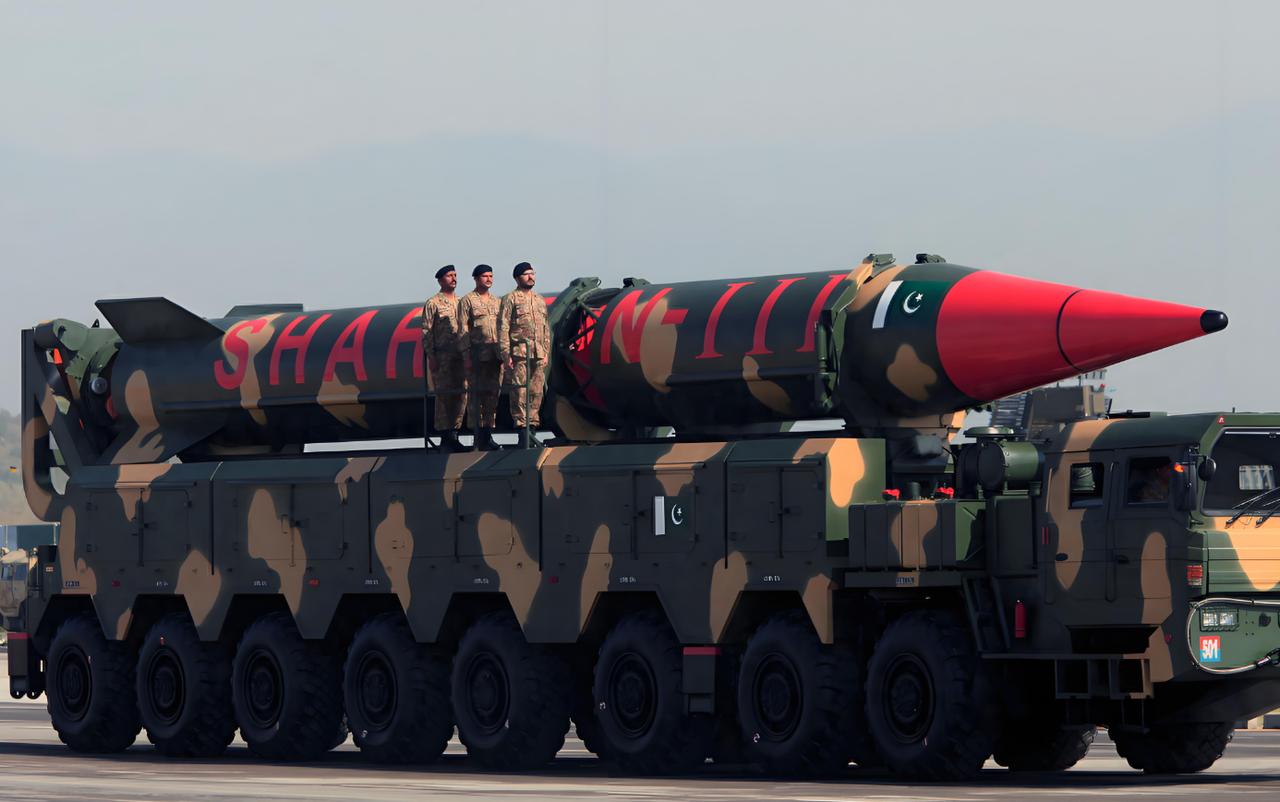 以色列会不会抓住这次机会再来个斩首行动！

4 月 11 日，美国和伊朗代表团，