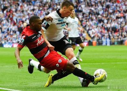 【1.34亿英超升级大战！10人女王公园90分钟绝杀回英超】5月25日，2013