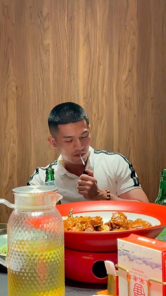 我感觉这种类型的 很多人都可以 