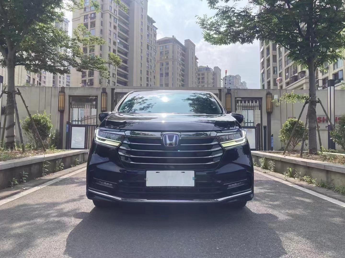 预售一台2022年8月上牌本田奥得赛22款2.0 L混动 锐耀享版一手车 3万公