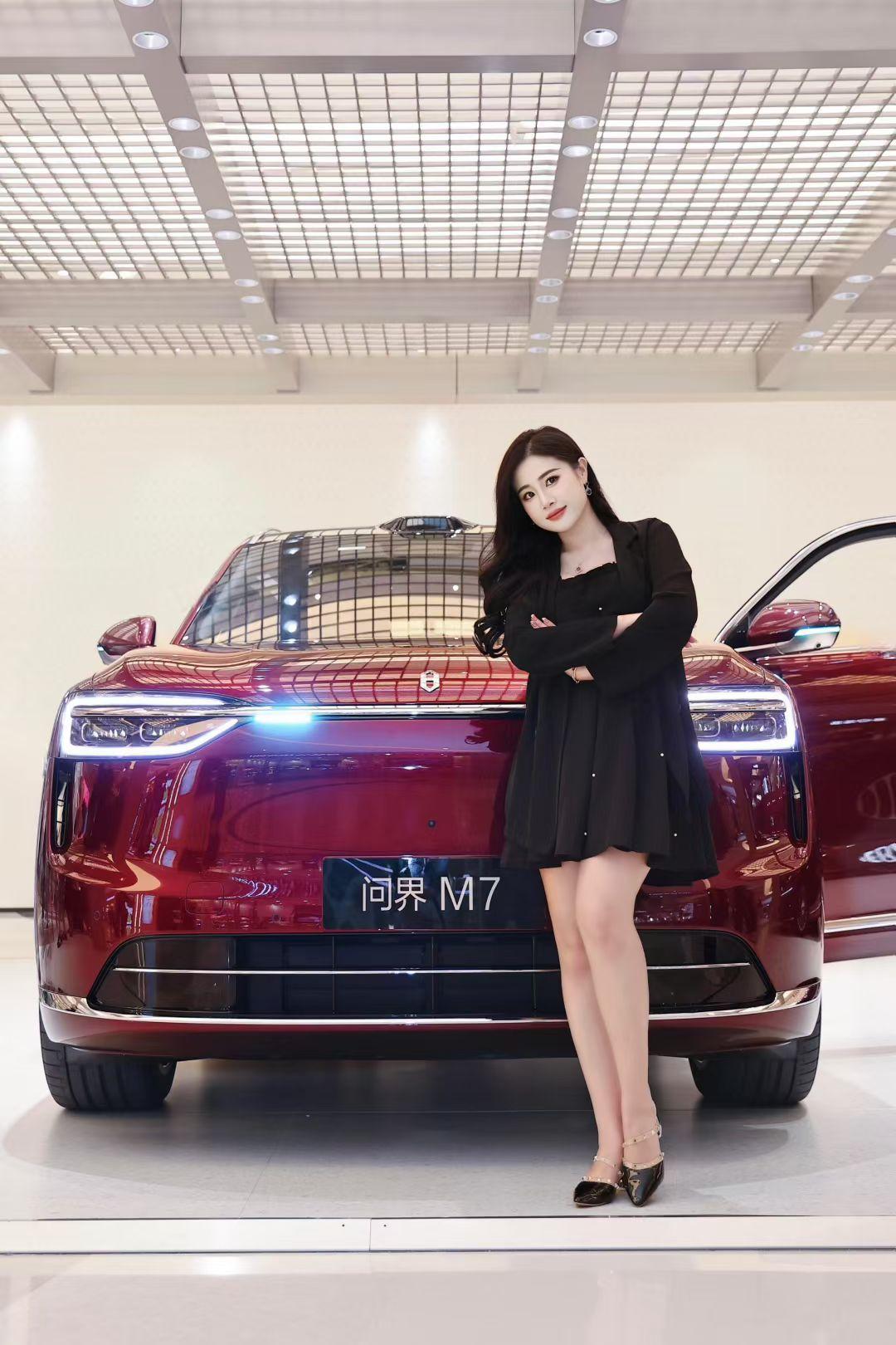 问界M7挡不住的颜值