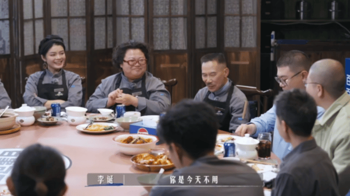 被谢霆锋淘汰选手选择复仇被谢霆锋一轮游淘汰的选手回来了经典回旋镖太爽！酱酱补齐短