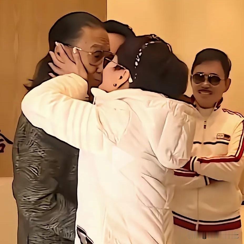 离婚还当众亲吻前夫，这份相处格局少见
 
多数人分开后便是陌路，狄波拉、谢贤与现