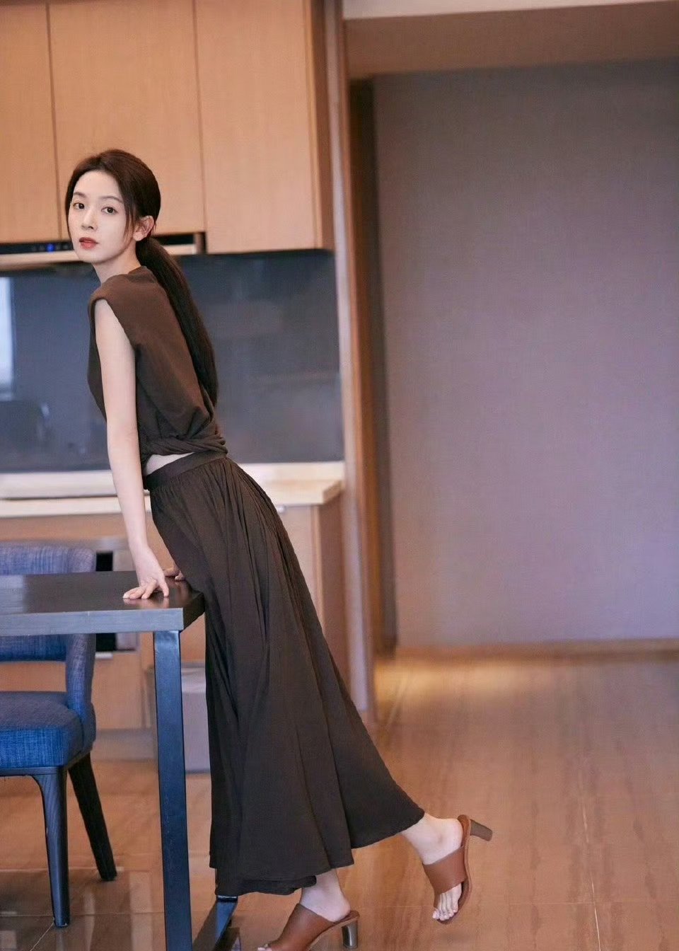 陈瑶陈瑶[超话]美女明星妆容大赏 ​​​