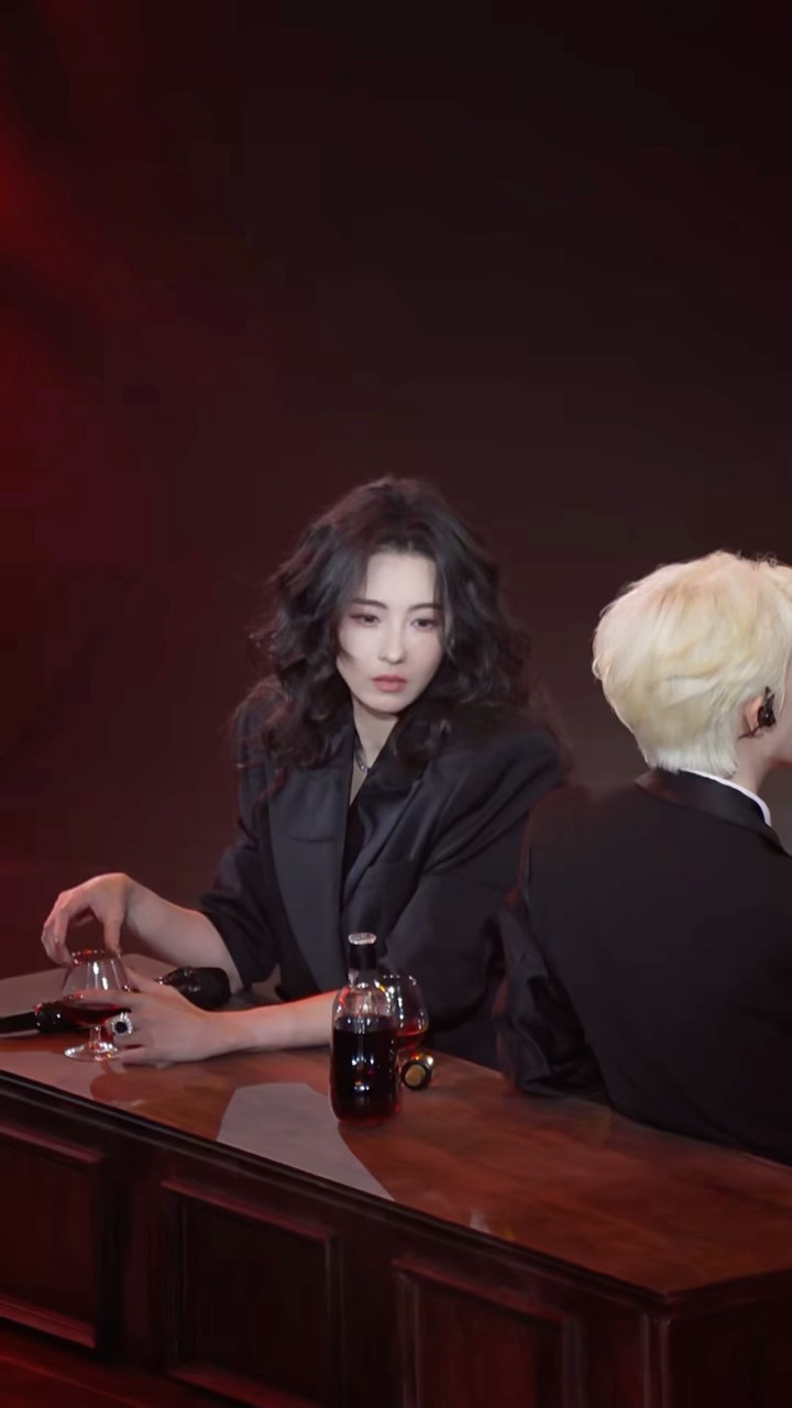 张柏芝这脸还是那么有故事感，演技真的一点没落下！张柏芝