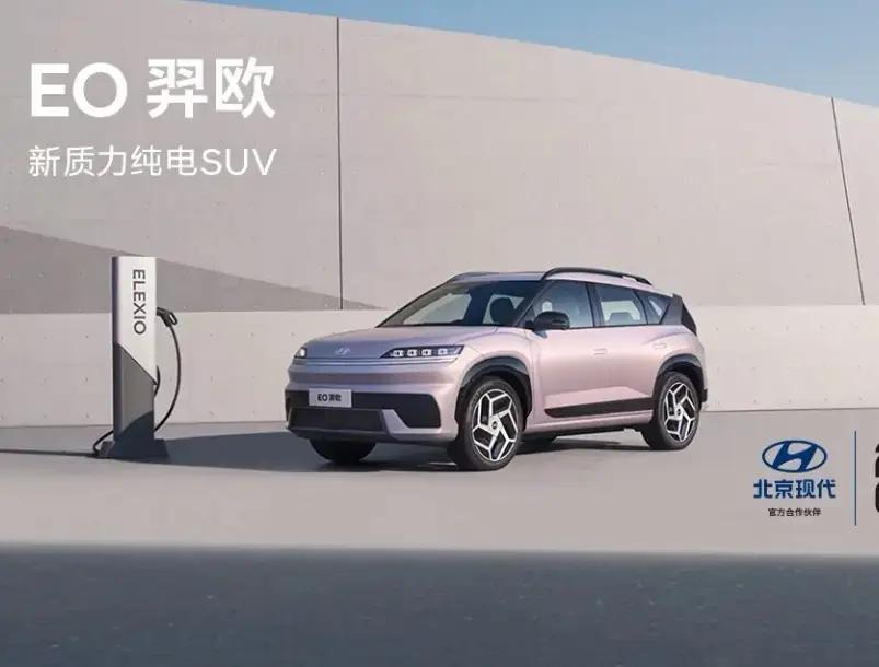 马斯克到底想干什么？特斯拉“快频率”“连续”降价，不仅影响新能源汽车，就连燃油车