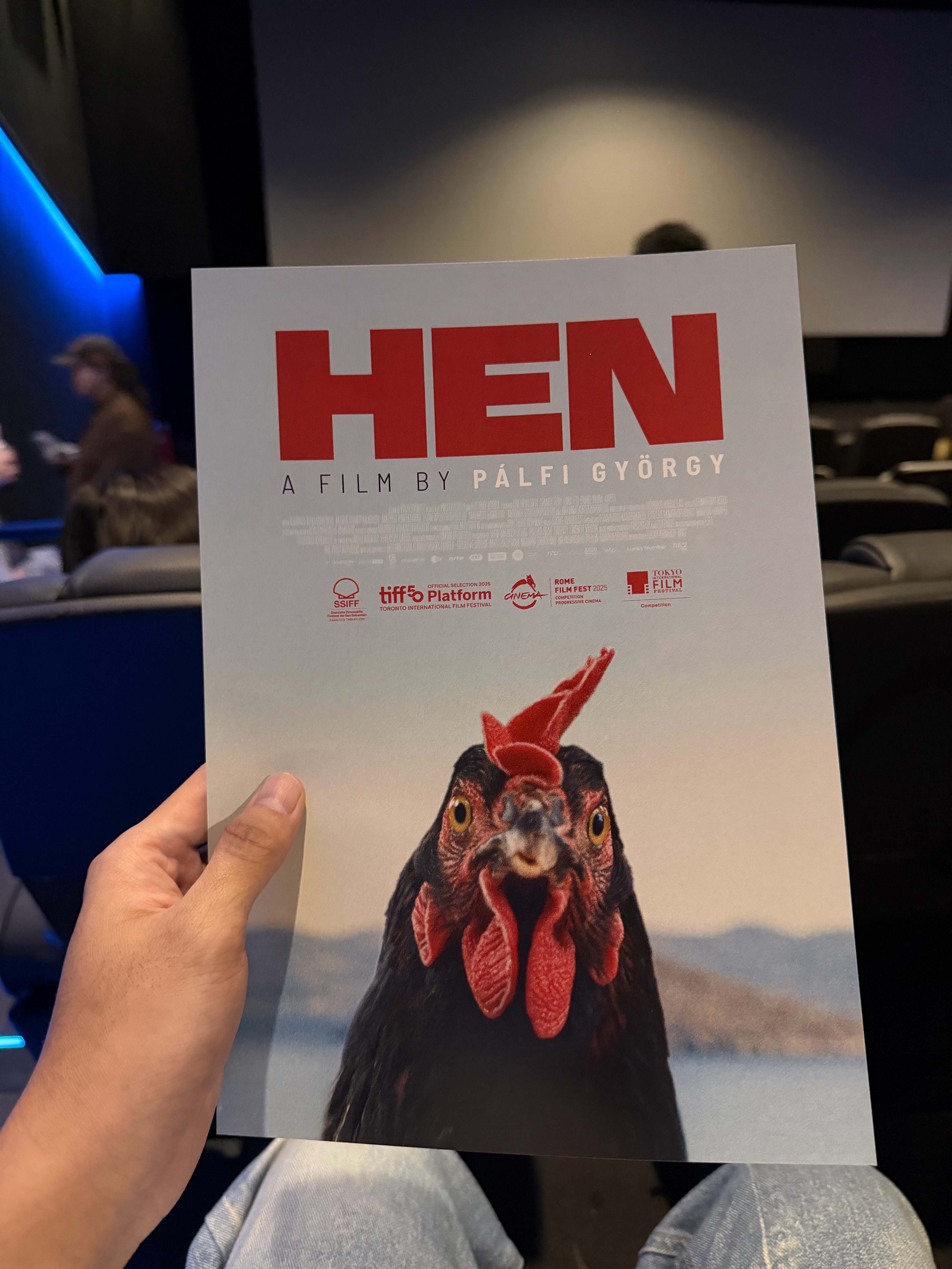 很无聊。不如《驴叫》形式大于意义 。浪费时间的 