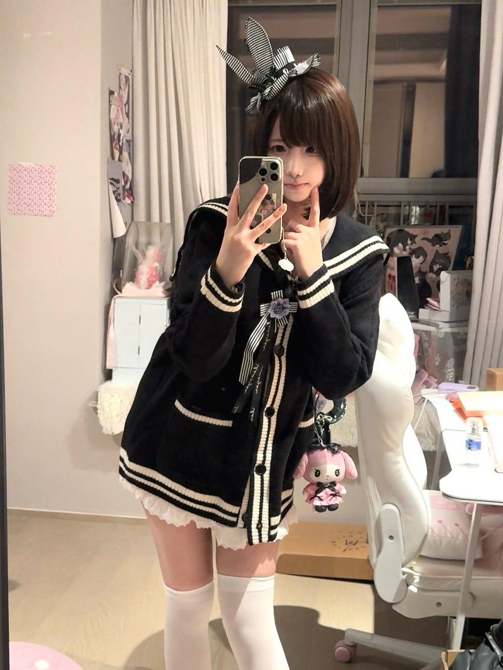 戴帽子的兔子。
