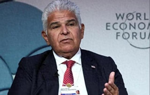 货轮纷纷撤掉巴拿马国旗，这下轮到美国不爽了，没想到中方出手这么狠！最近航运圈出了