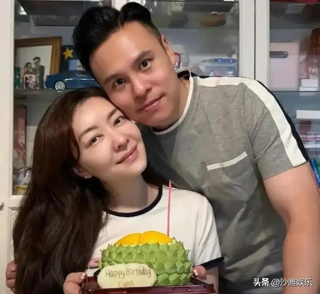 45岁熊黛林，高调发文！

8月11日上午，熊黛林在社交平台高调发文为老公郭可颂