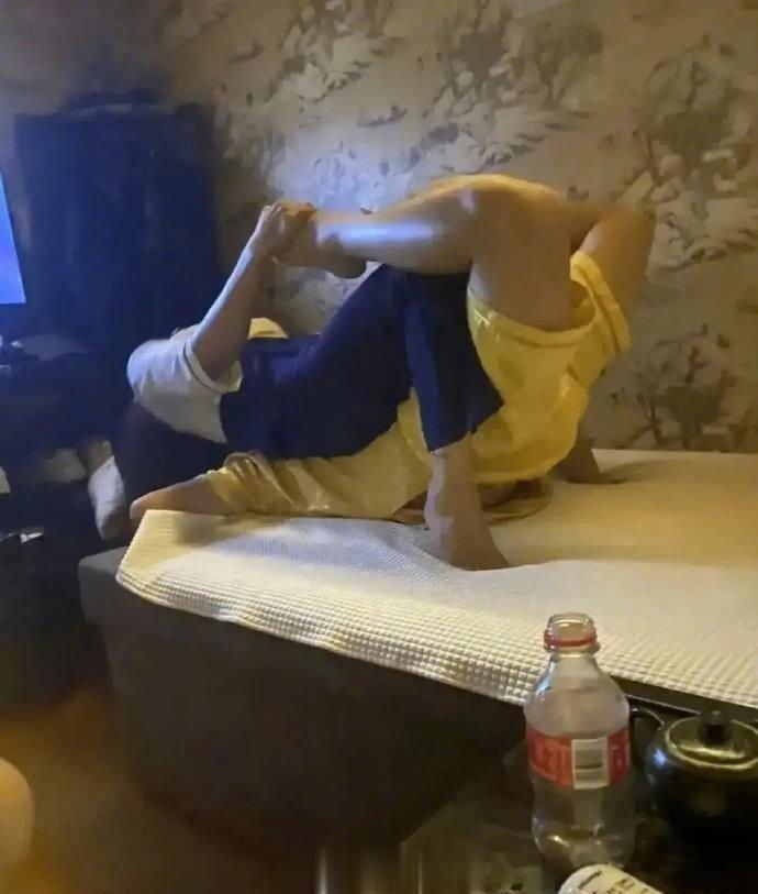 好紧张！第一次去按摩，请问这是基本操作吗？ ​​​