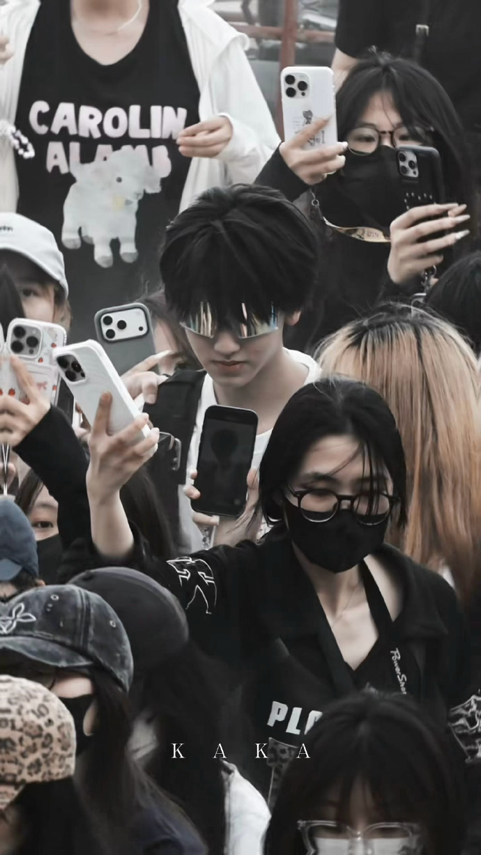 左奇函TF四代跳伞 左奇函你神图有了 