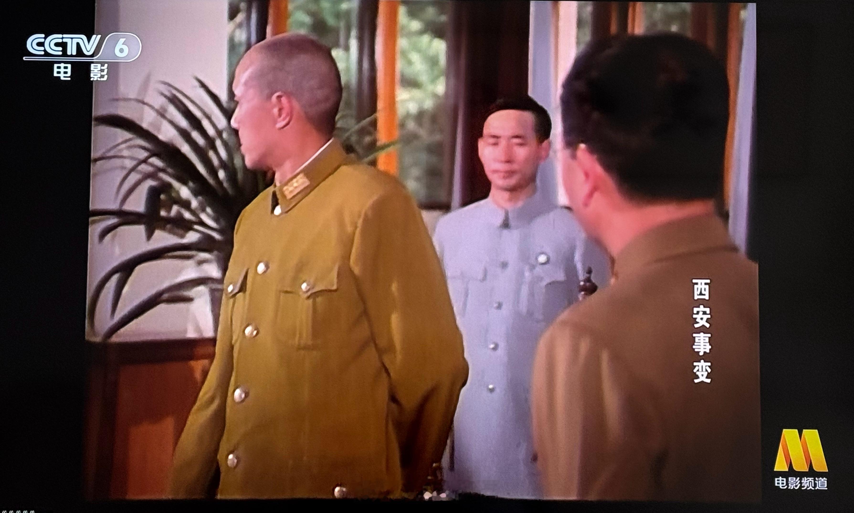 六公主选片还是这么讲究时机，今天是凯申物流西安深夜睡衣登山障碍赛89周年纪念日