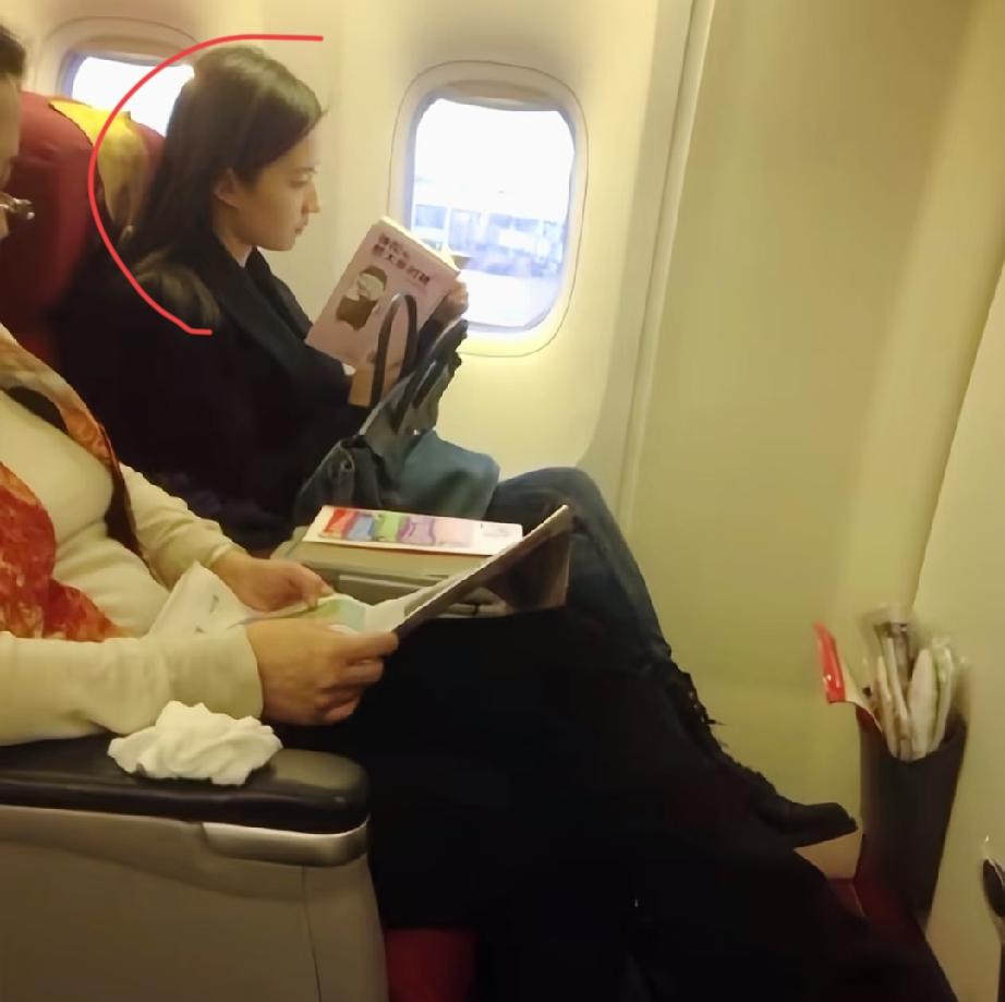 原来世界上真有这么美的女人啊，真的知道什么叫国色天香了。