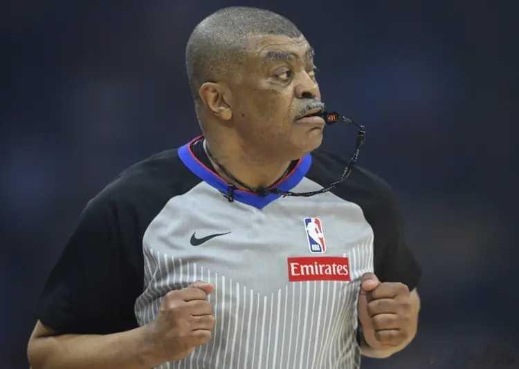 NBA官方公布东西部半决赛，最新两场比赛的裁判组名单，湖人vs雷霆的G4由名哨“