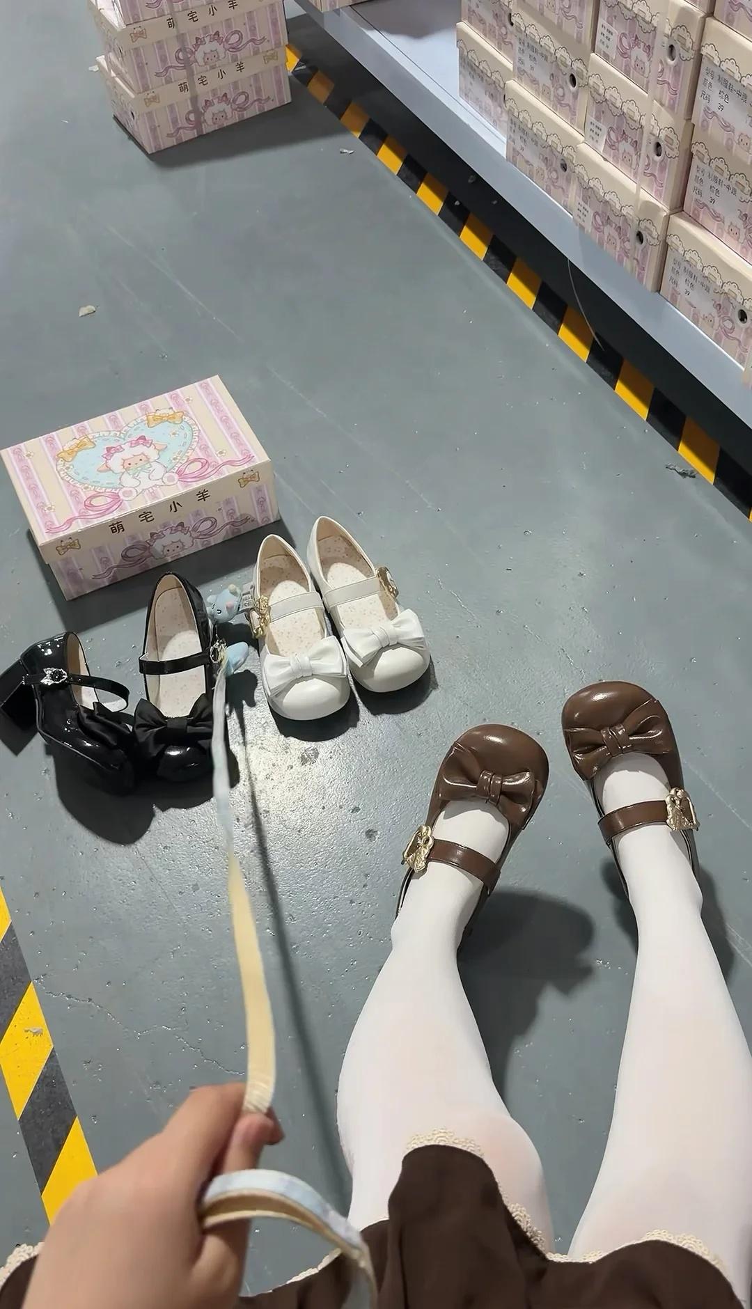 嘬嘬嘬
原创设计