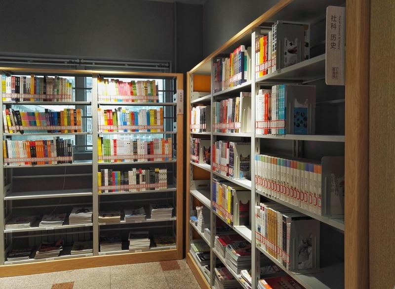 要是有钱了，我先定个小目标，就2000万。有这钱，首先肯定不用上班吃苦，光吃利息