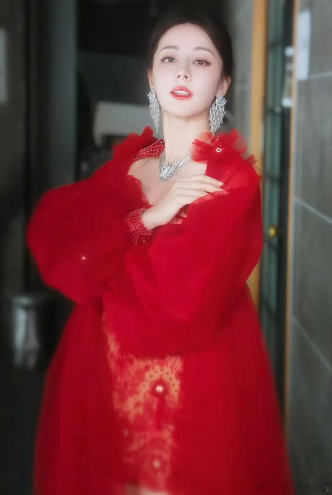迪丽热巴 ​​​