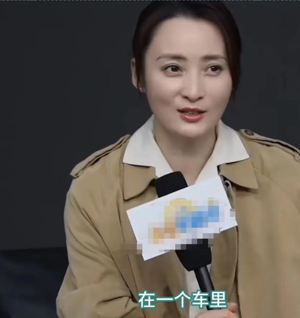 蒋勤勤采访中回忆陈建斌表白画面，直言：“在一个车里，还下着雨，反正我们就聊天，然