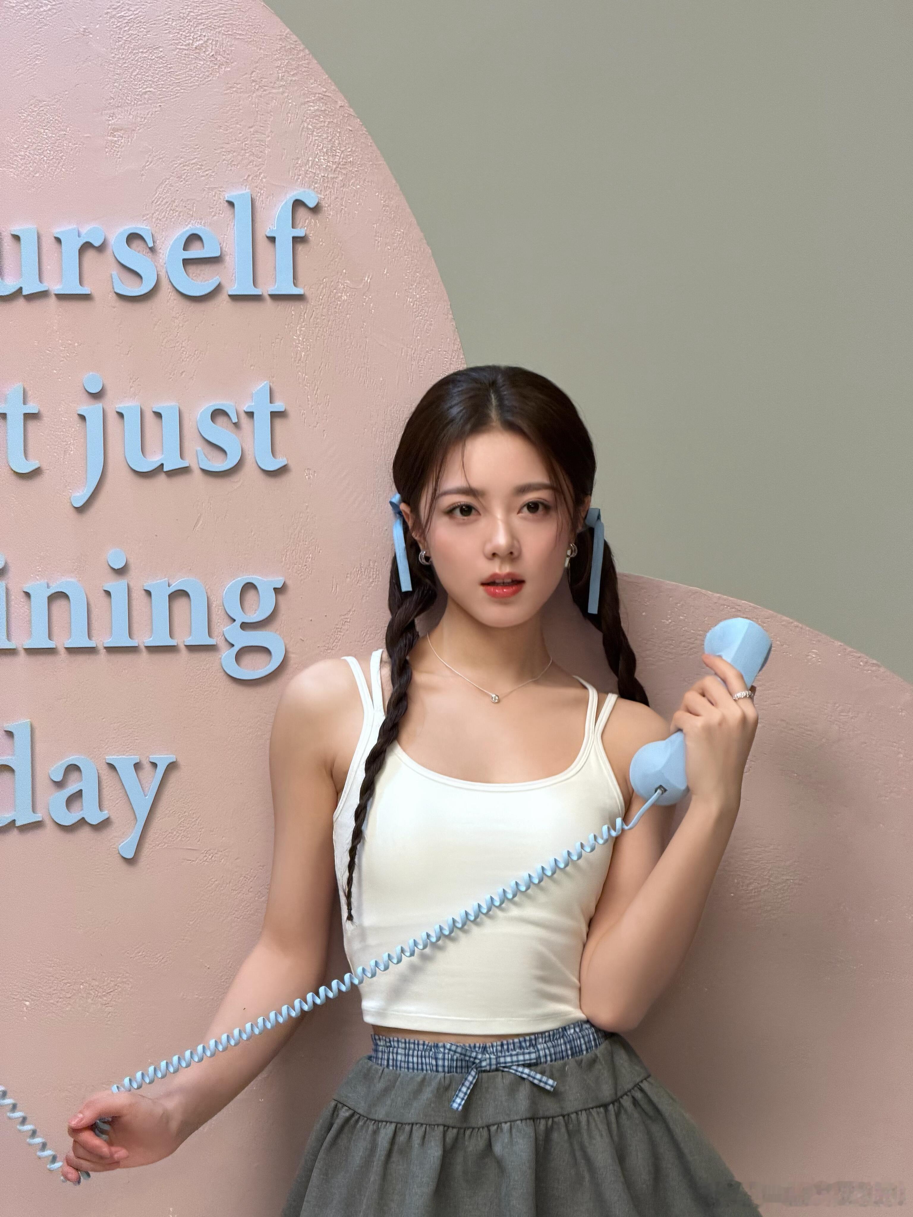 赵今麦情人节营业，今天还女团可爱担当麦麦