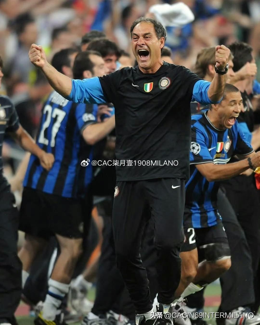 国际米兰足球俱乐部对西尔维诺·德阿尔梅达·洛鲁的逝世表示哀悼，他曾在2008年至