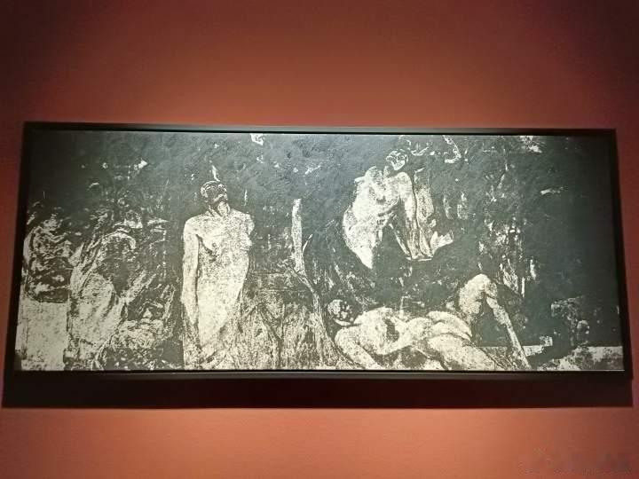 1931年蒋介石和宋美龄回奉化路过杭州。到杭州国立艺术专科参观，看到陈列室悬挂的