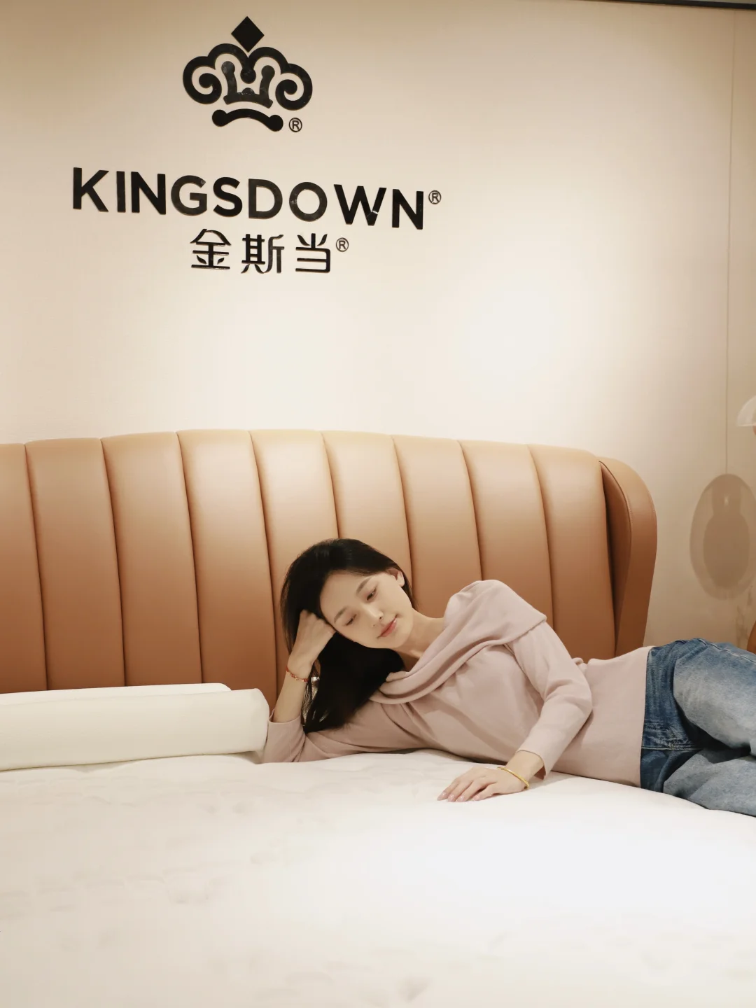 闺蜜速来！金斯当这张床我能躺到天荒地老💤