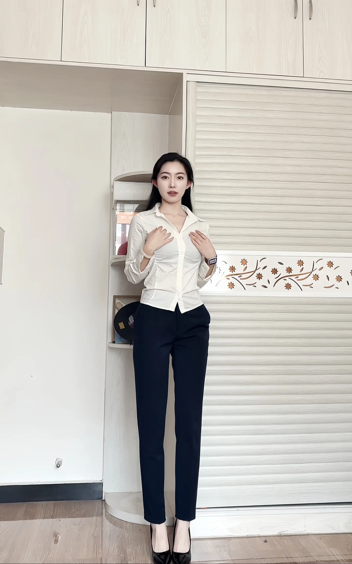 抽查作业 没写好的自觉站起来教师穿搭职业装