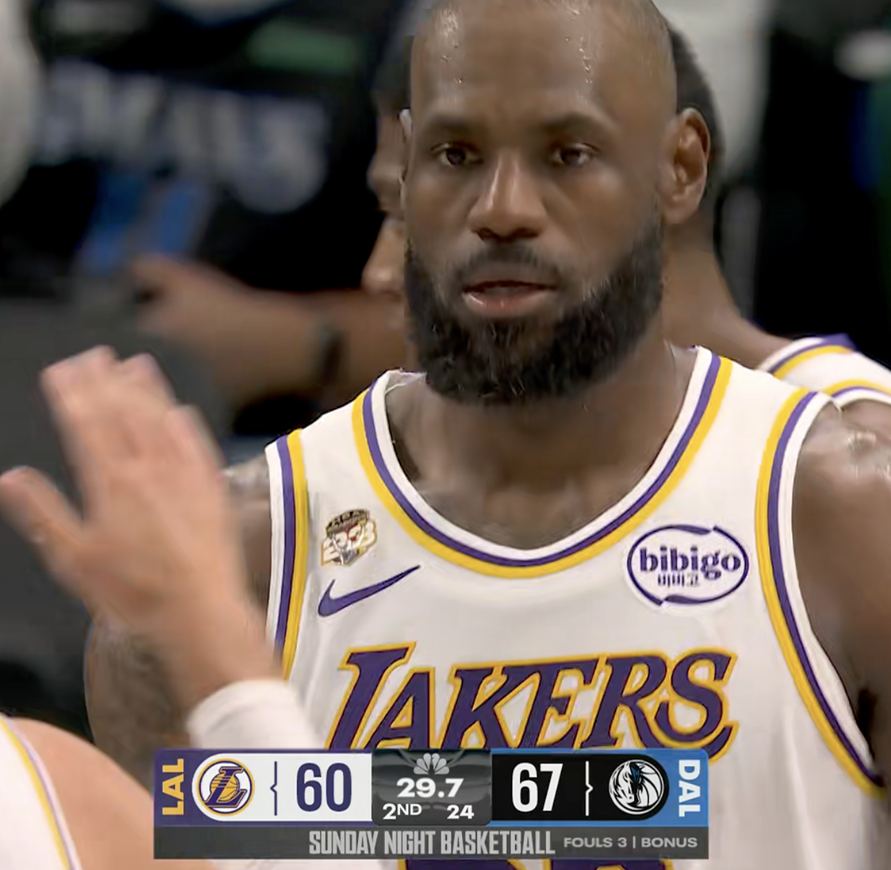 詹姆斯2+1！ 老头子今天一直在冲洛杉矶湖人