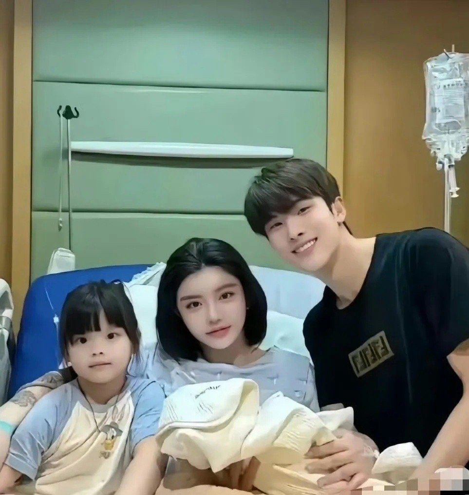 韩安冉否认与宋浩然离婚是剧本昨天韩安冉回应说宋浩然是为了利益接近她，之前还说不离