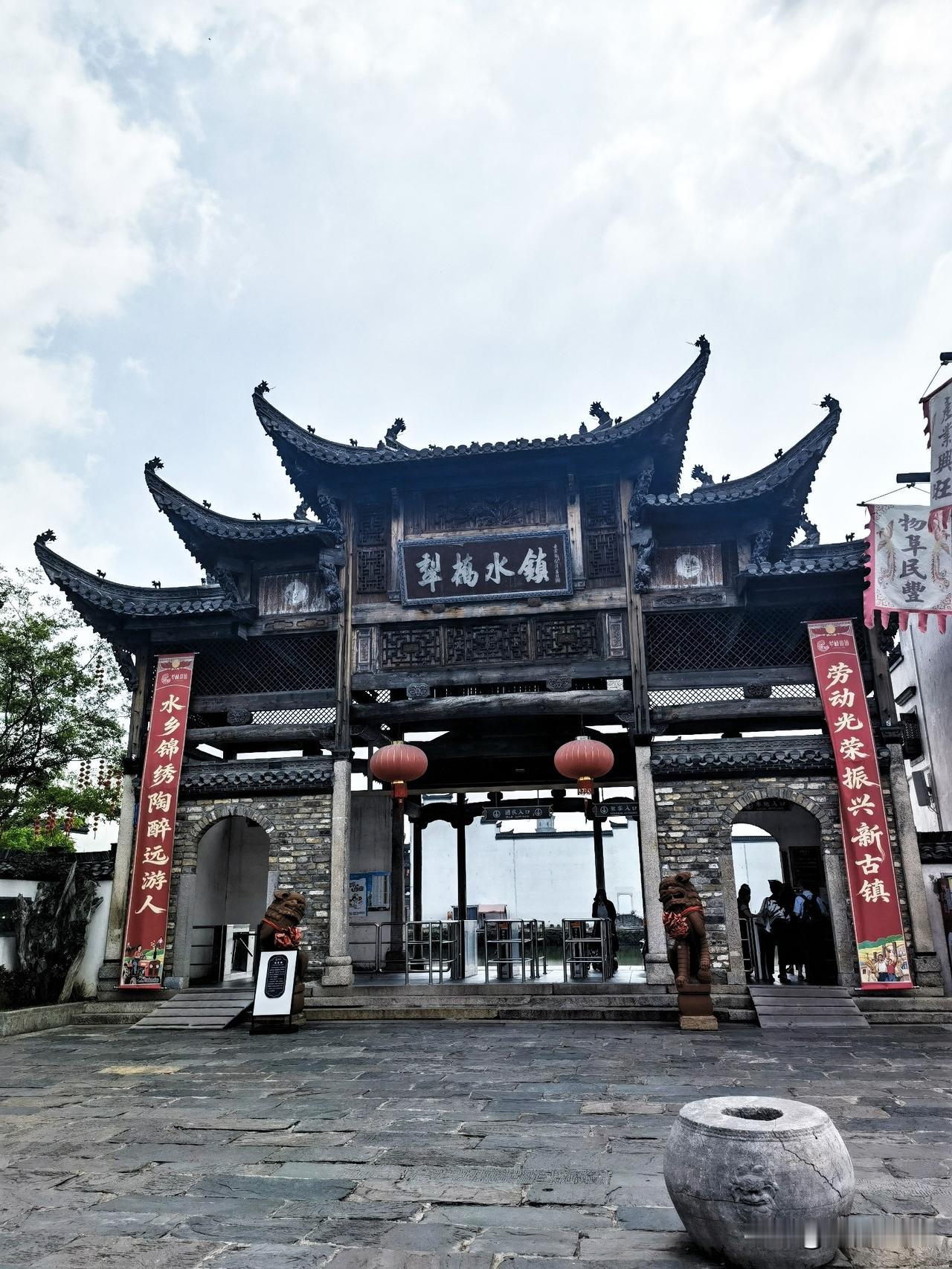铜陵打卡第四站——犁桥水镇，城市之外的江南旧梦

犁桥水镇位于铜陵市义安区西联镇