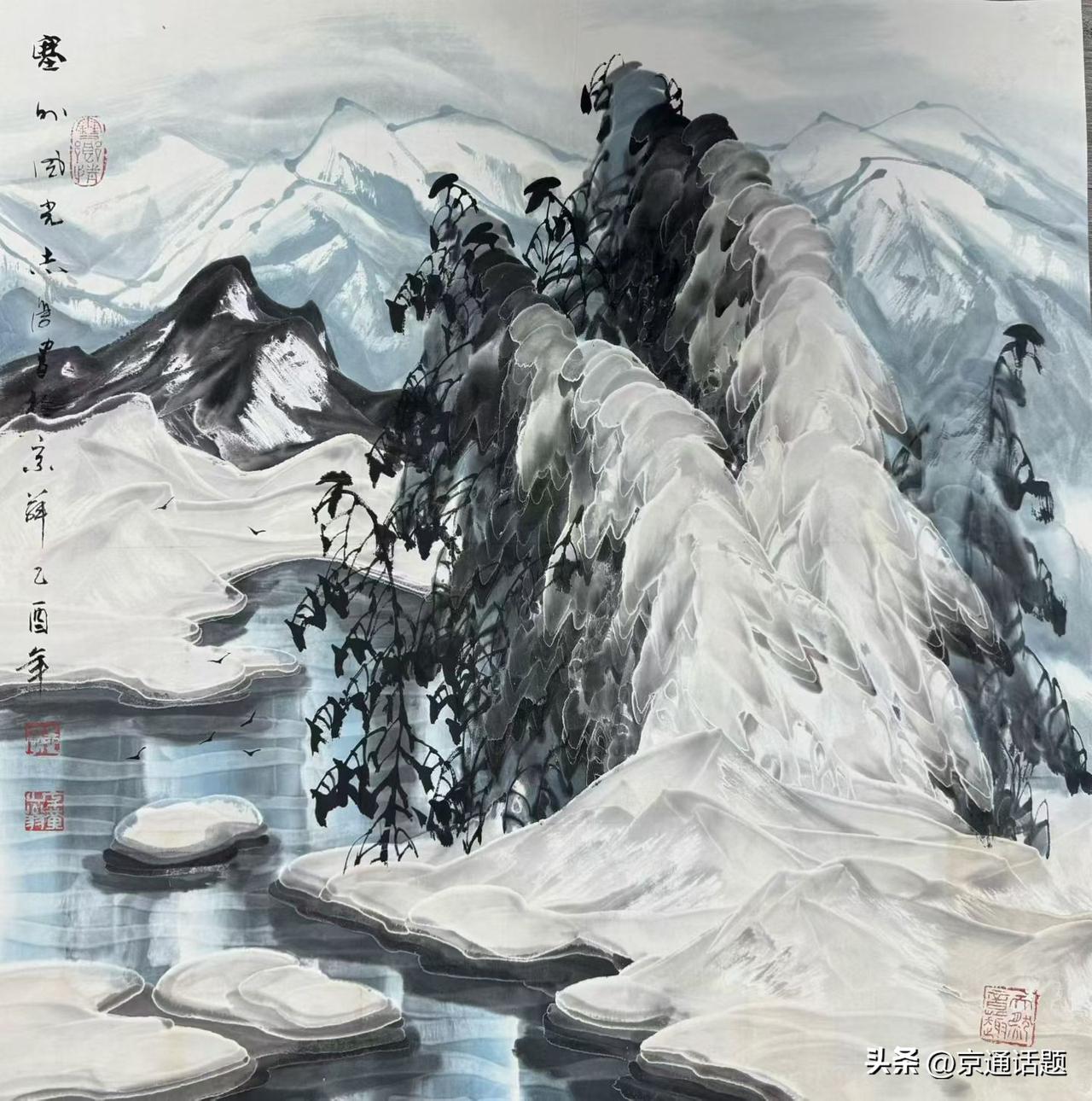 世间所有的关系，从来都不是突然结束的。
 
树叶不是一天变黄的，人心也不是一天变