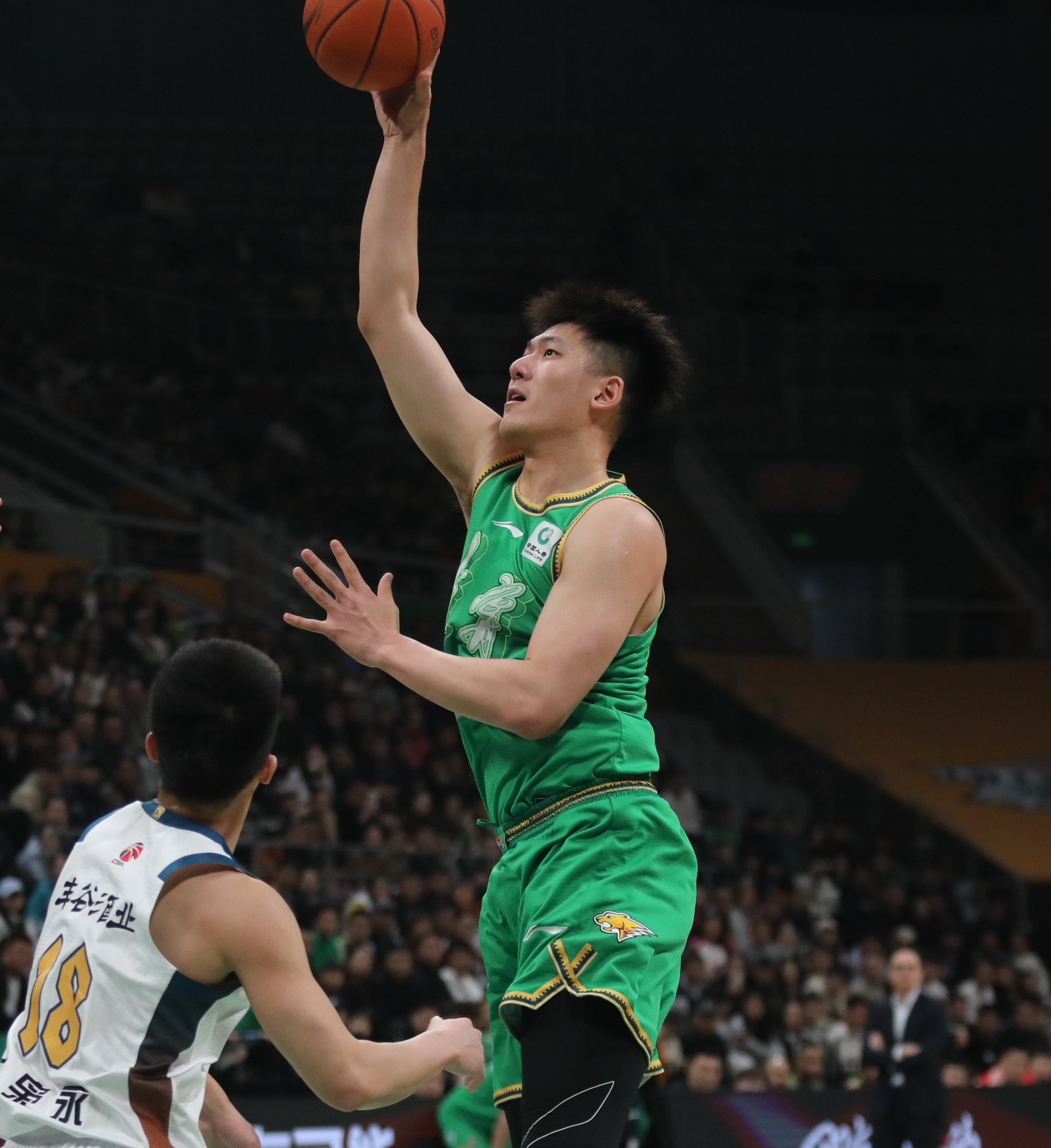 战斗，大张陈 沈阳·辽宁体育馆