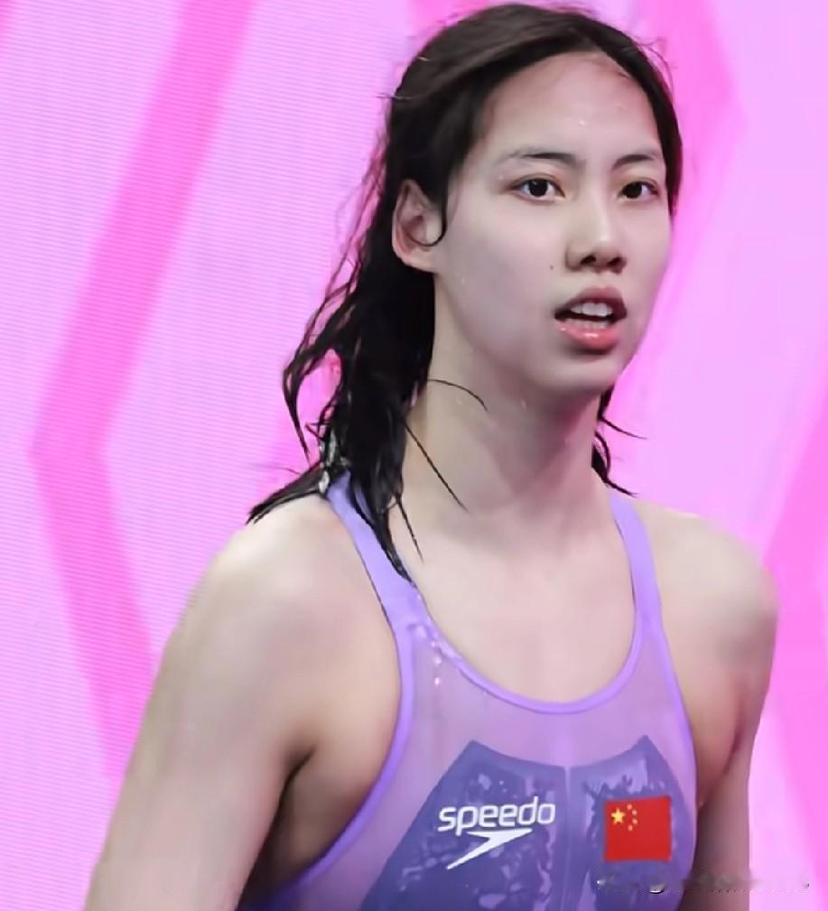 恭喜彭旭玮夺冠！
不过这泳衣贴膜气泡确实逼死强迫症，实力游出了“气泡纹理”高定款