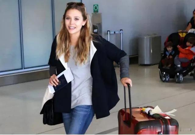 有个美国姑娘，来了一趟中国，回国后发了个帖子，说了一句话：美国人只有到了中国，才