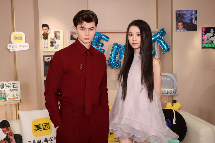 艾略特用中文唱后会无期 艾略特后会无期 歌手直播 万万没想到的改编！艾略特舞台加