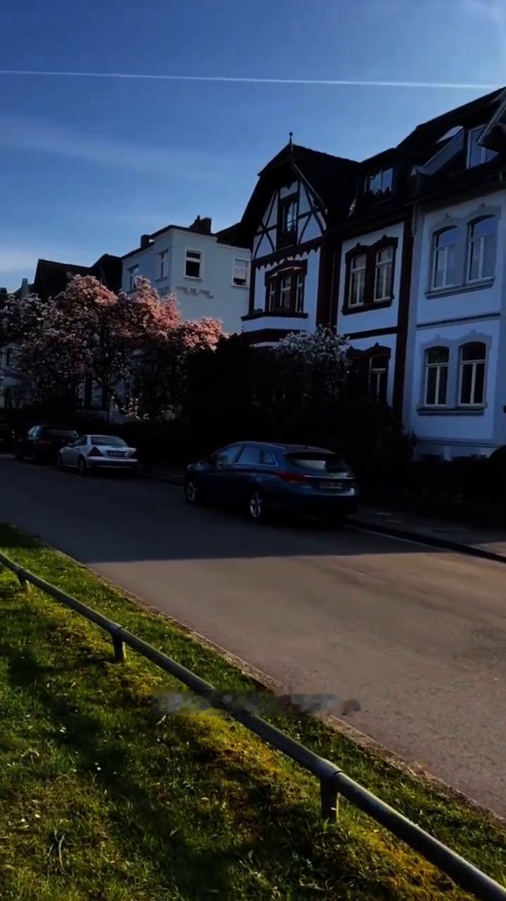 先迈第一步，答案在路上。
你有没有发现很多人不是不想出国，是卡在第一步迟迟不敢走