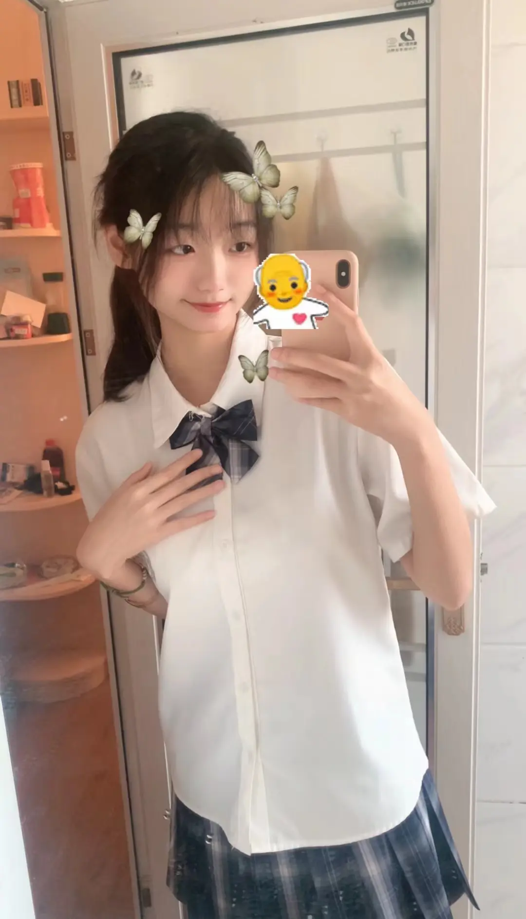 萌萌的出现一下……