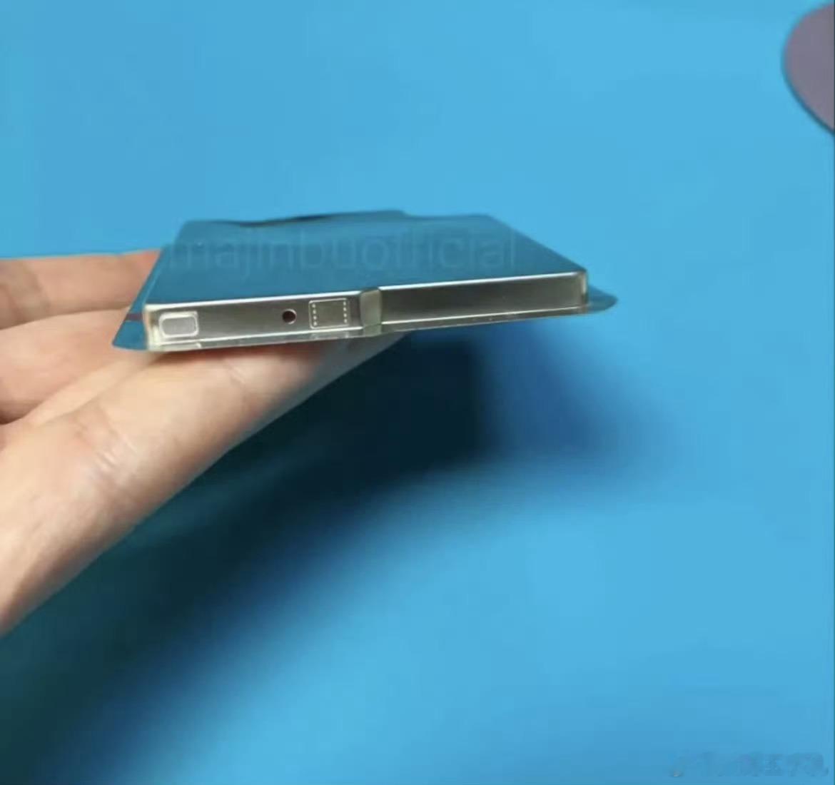 iPhone17Air电池曝光好家伙，iPhone 17air超薄机身电池仅有2
