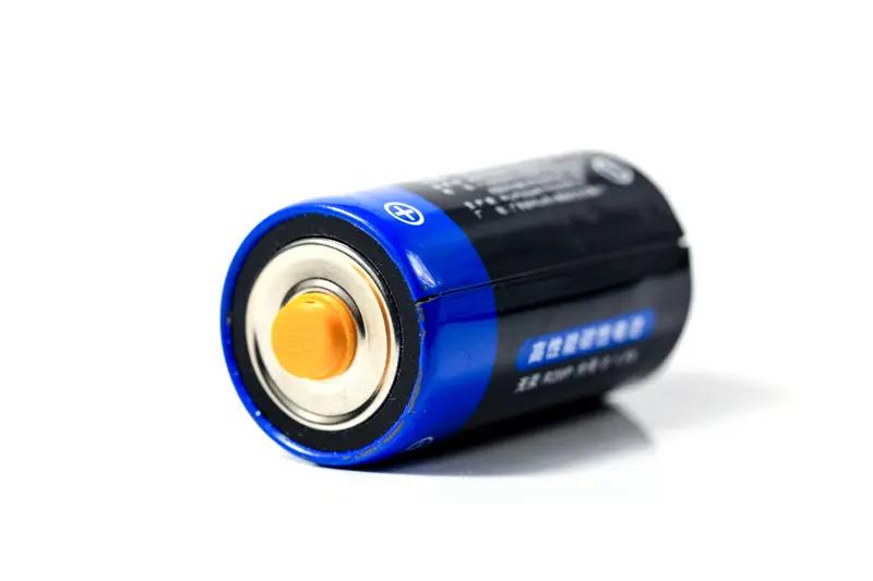 气温骤降，你的电车续航打五折？别慌，可能是“热管理”没设对！近期多家媒体实测发现