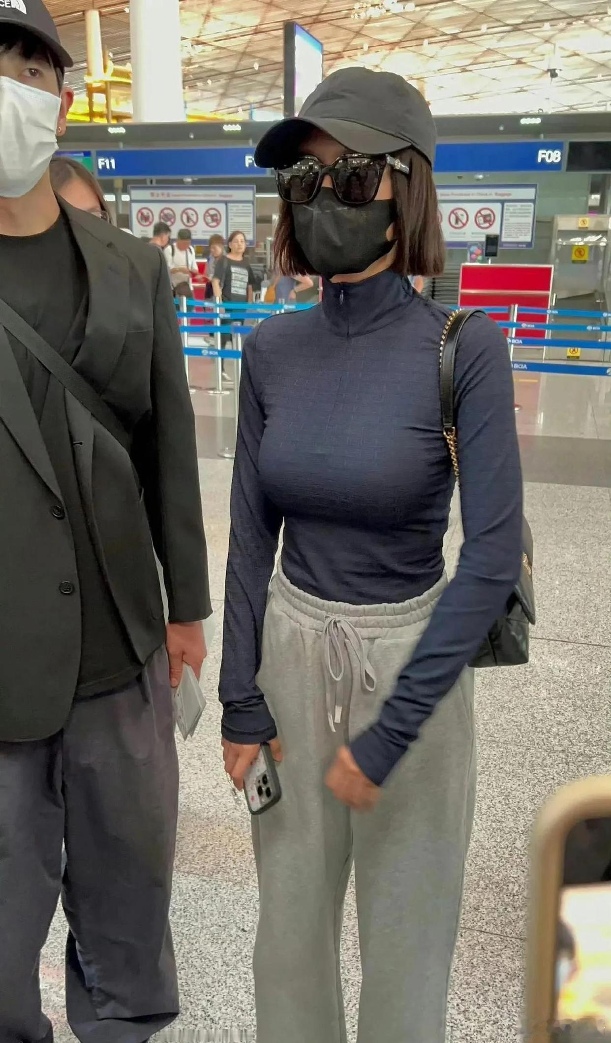 秦岚这不小了，是该结婚了！ ​​​