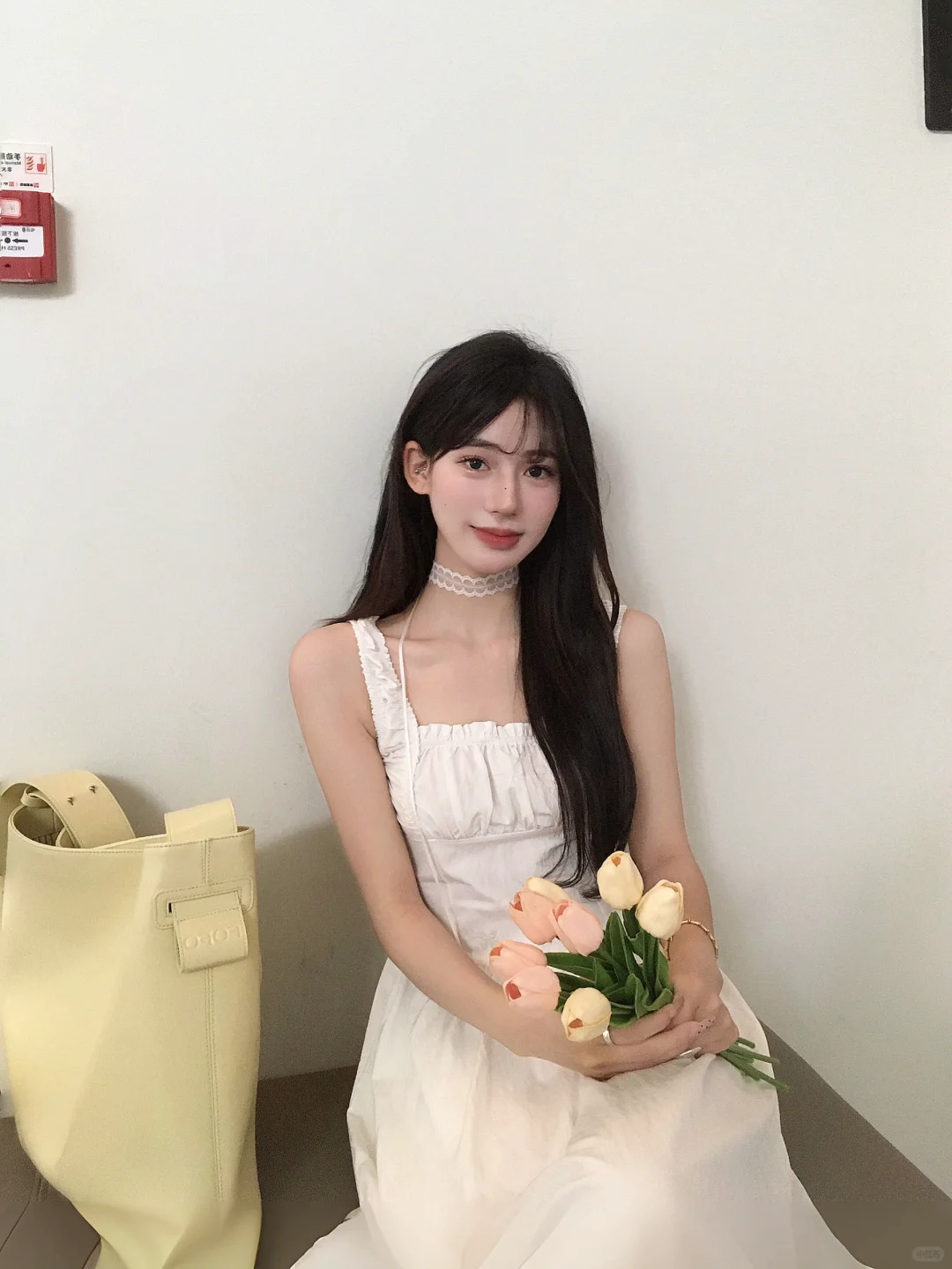 还是白色裙子的氛围感强