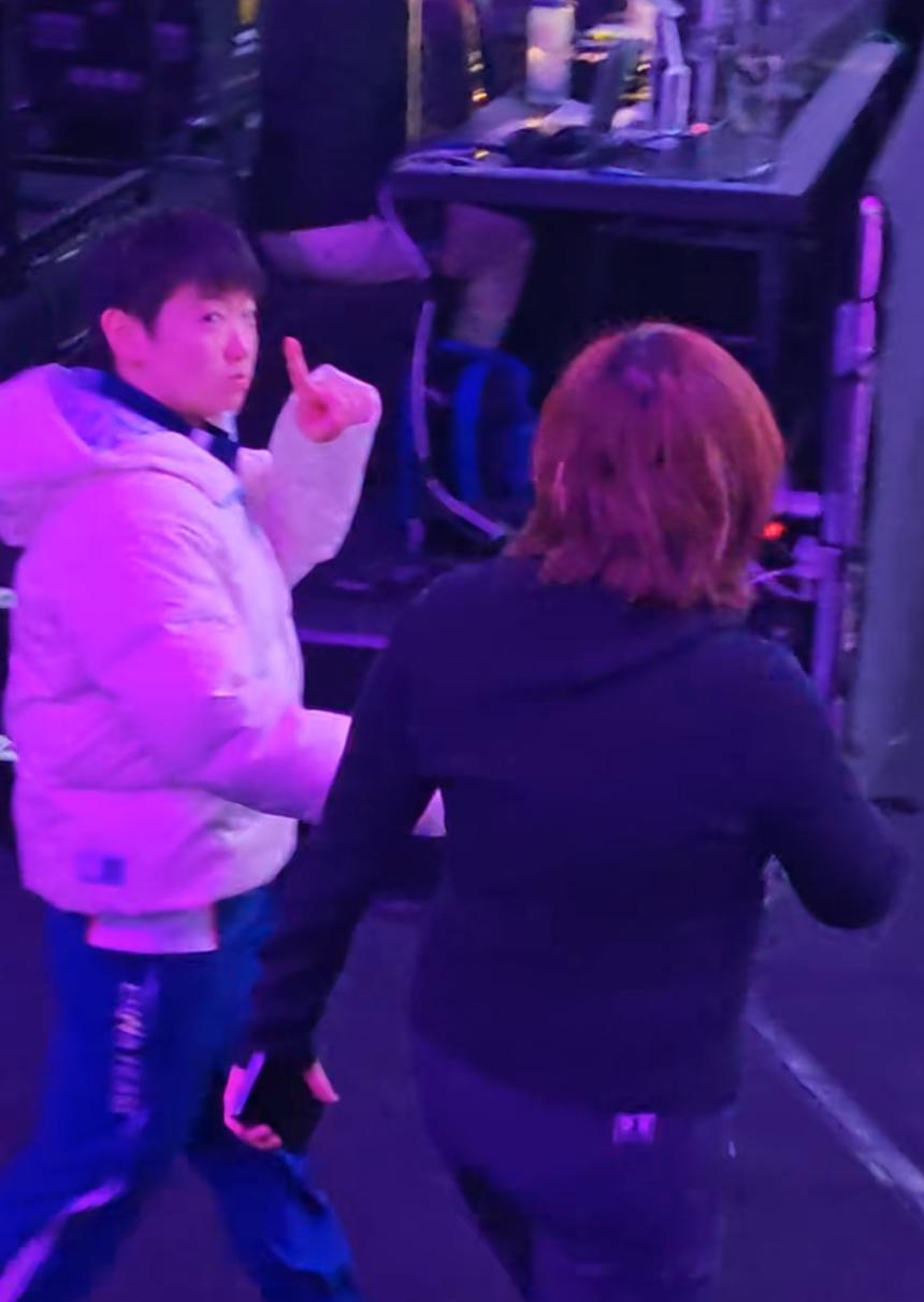 你们见过莎莎也有“翻车”的时候吗？ 以前啊，莎莎只要小手一指，那现场立马就安静了