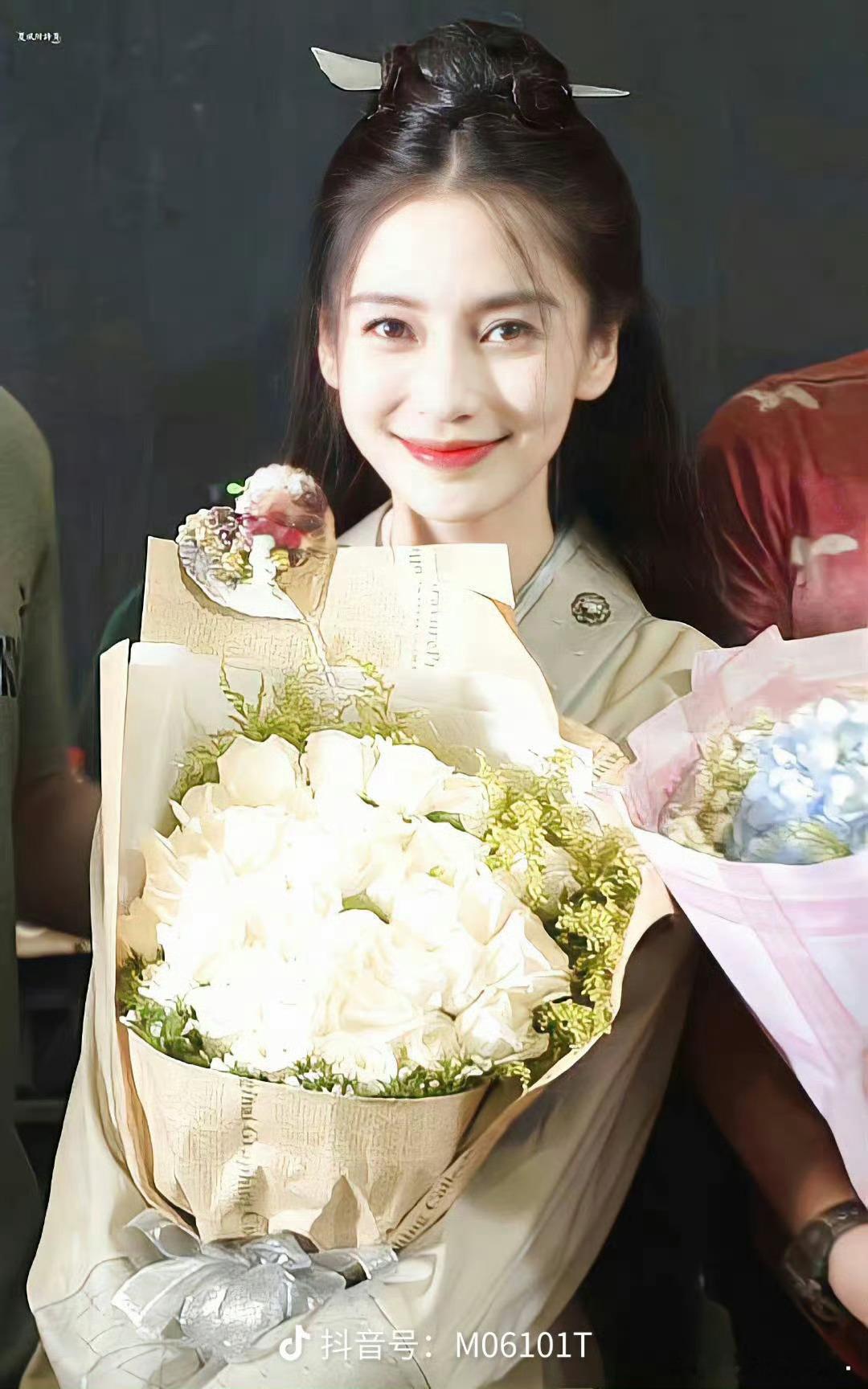 Angelababy 