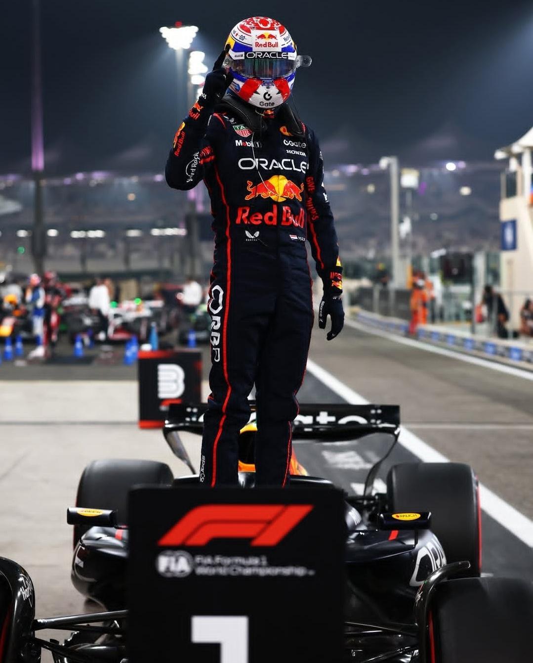 1️⃣中狂1️⃣ 