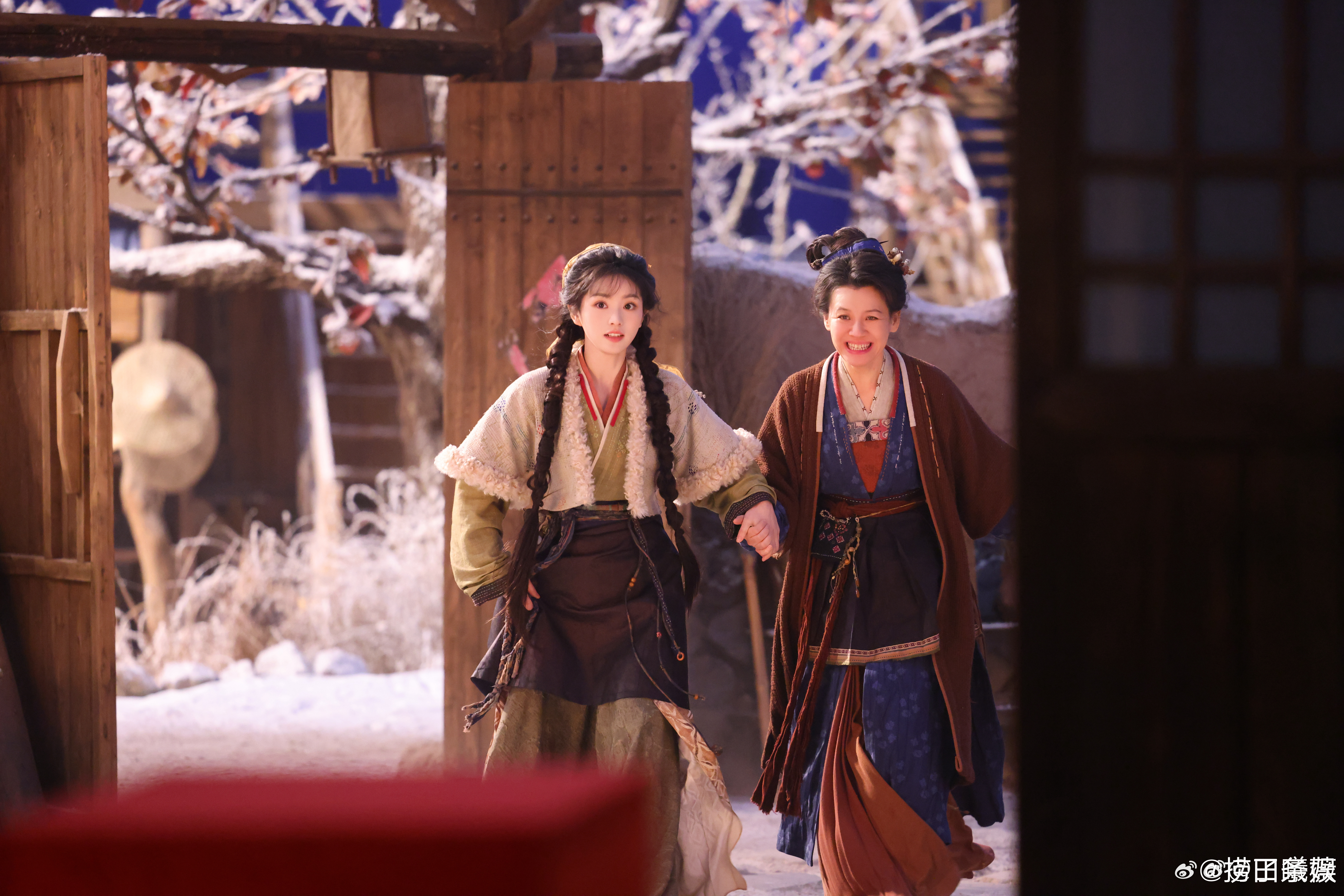 田曦薇20秒无台词情绪戏 田曦薇真的很会演！20秒无台词镜头，从眼神空洞到情绪崩