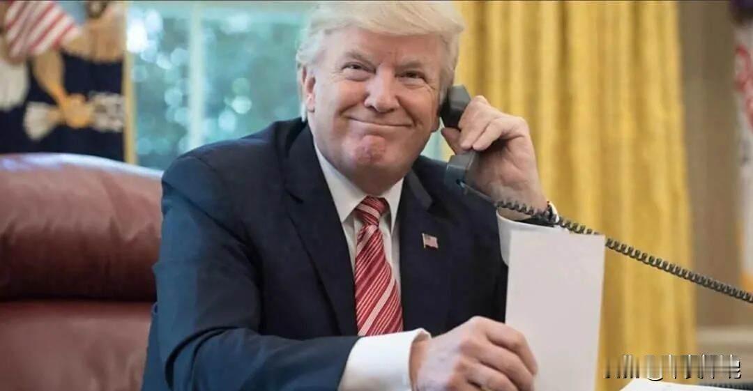 特朗普很无奈！

美伊没有开打之前霍尔木兹海峡就是开放的！美伊开打以后关闭了！打