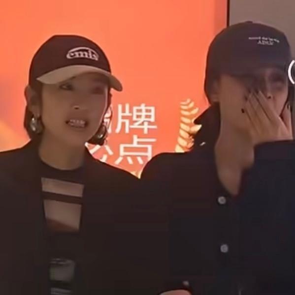 孙怡唐艺昕退让者幸存了 这是真笑到吐血了[笑cry] ​​​